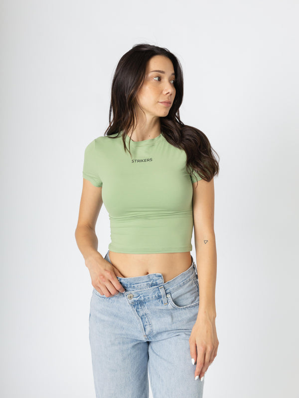 Aura Chic Cropped Tight T-shirt Pistachio