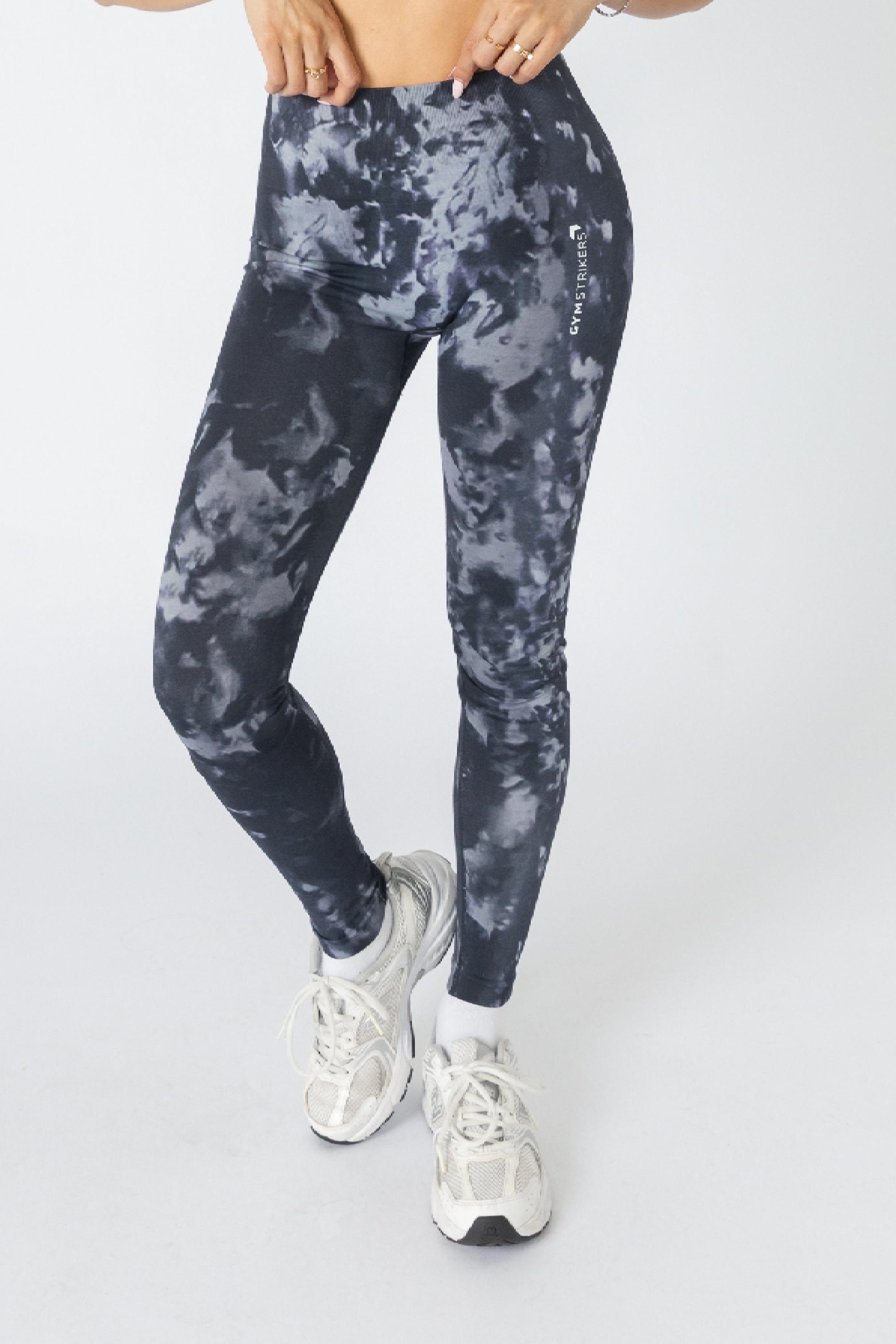 TIE DYE popular SEAMLESS LEGGINGS