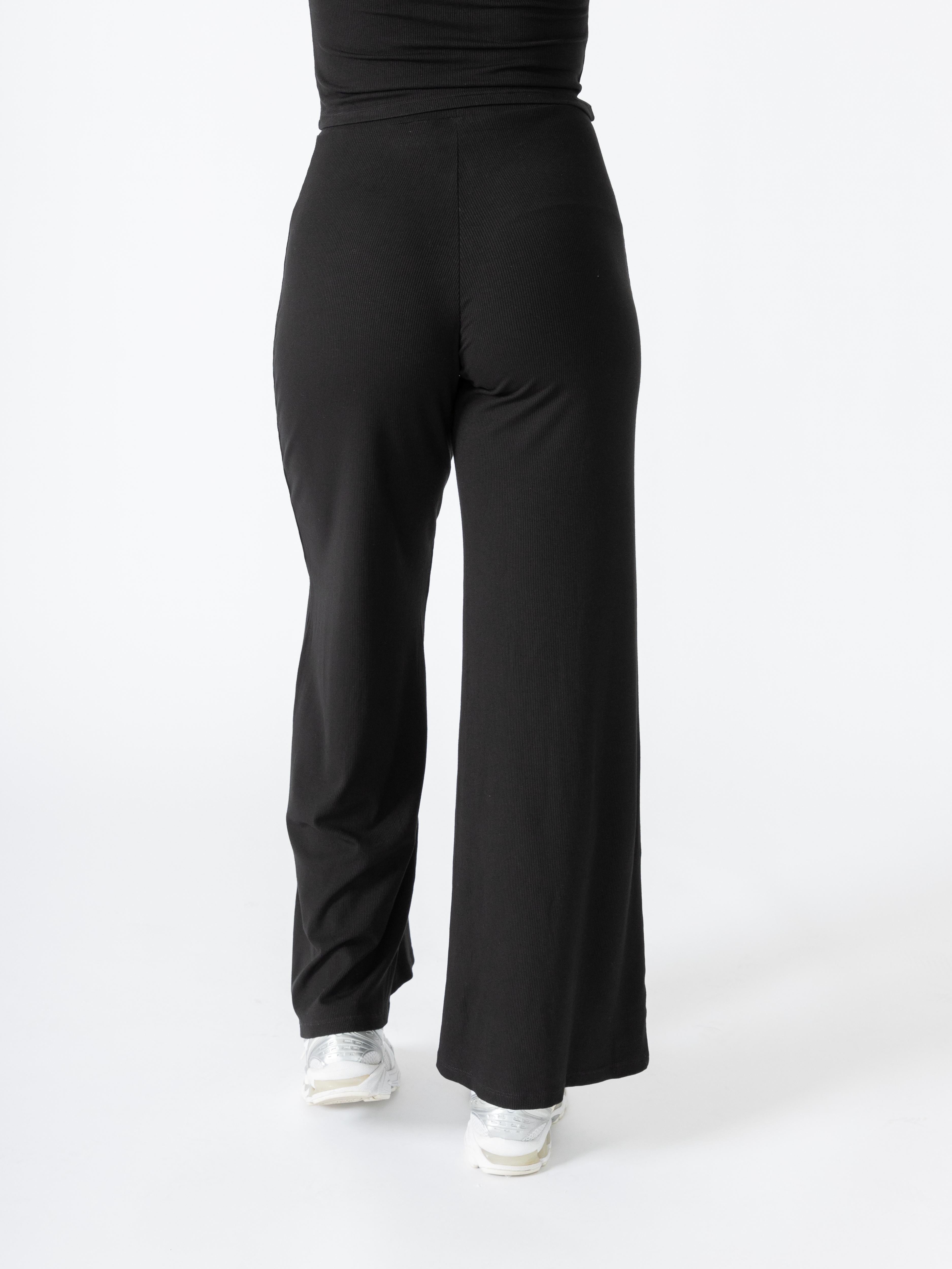 Aura Rest Day Flair Pants Black