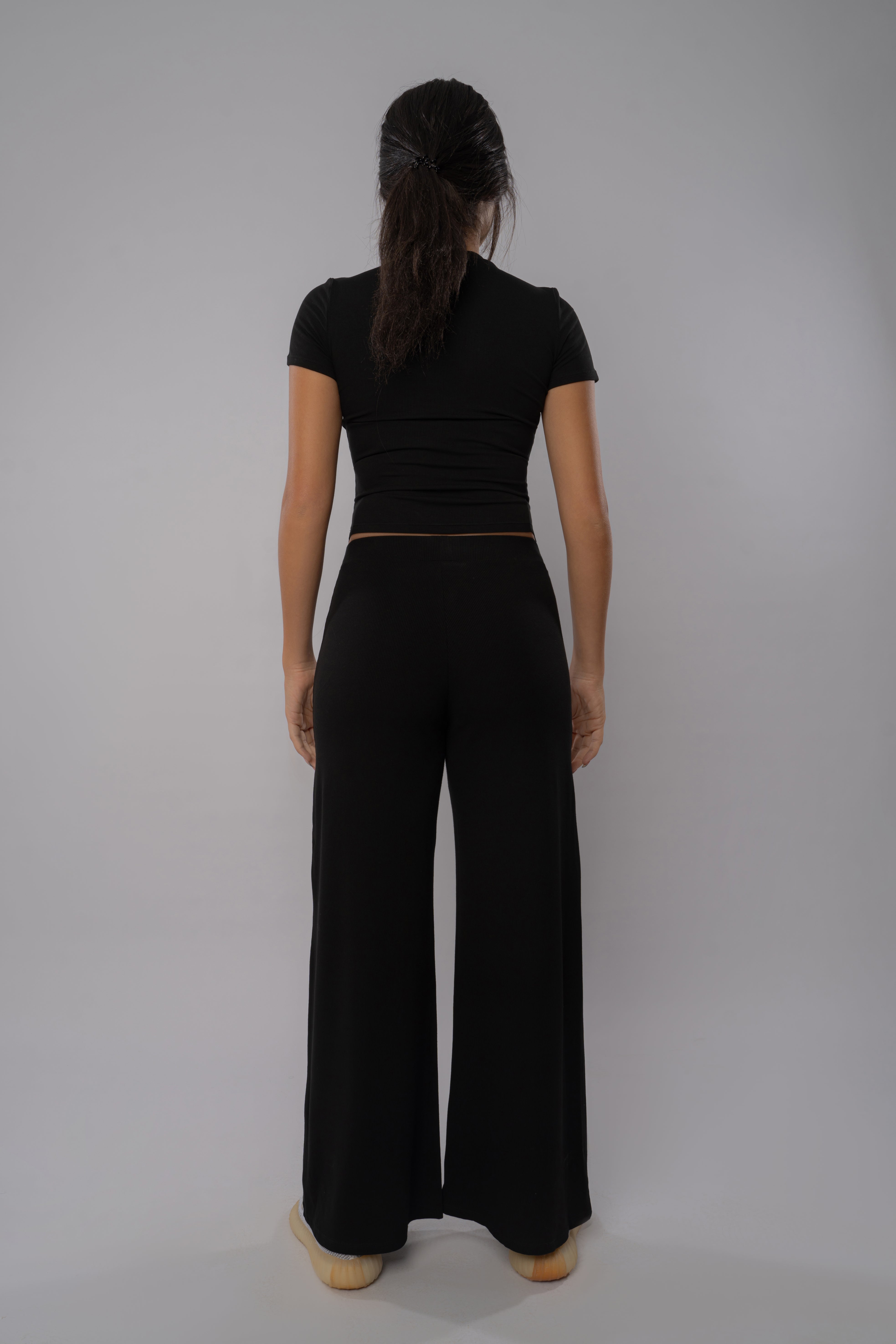 Aura Rest Day Flair Pants Black